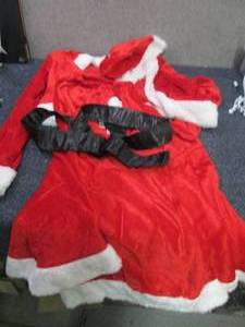 lot 119 image: Medium Mrs Claus Outfit...