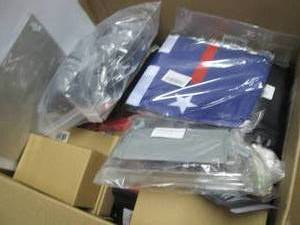 lot 122 image: Box of Small Overstocks & Returns...