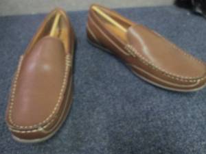 lot 208 image: Izod Brandon Mens Shoes Size 10.5 M...