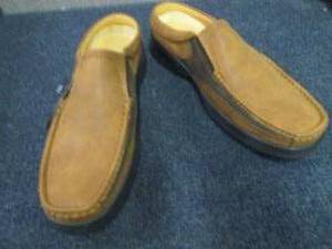 lot 223 image: Pleasure Island Comfort Casuals Men...