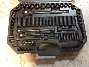 14 in., 38 in. and 12 in. SAE Drive 100-Position Universal and Metric Mechanics Tool Set (105-Piece) by Husky Missing Some Screws Customer Returns See Pictures