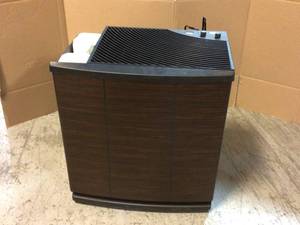 5.4-Gal. Evaporative Humidifier for 3700 sq. ft. by AIRCARE Customer Returns See Pictures