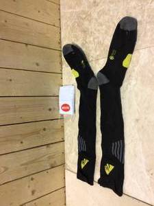 AA BAttery Heated Socks XXL Uniwex by Action heat Customer Returns See Pictures