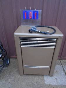 Dearborn LP space heater. Good working condition. With hose & regulator. Tested & works. As shown.