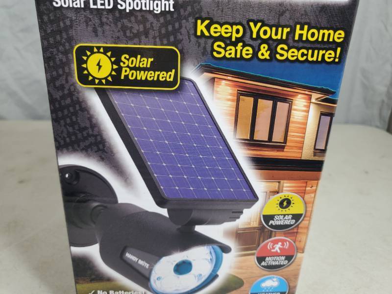 lot 68 image: New Handy Brite Solar LED Spotlight