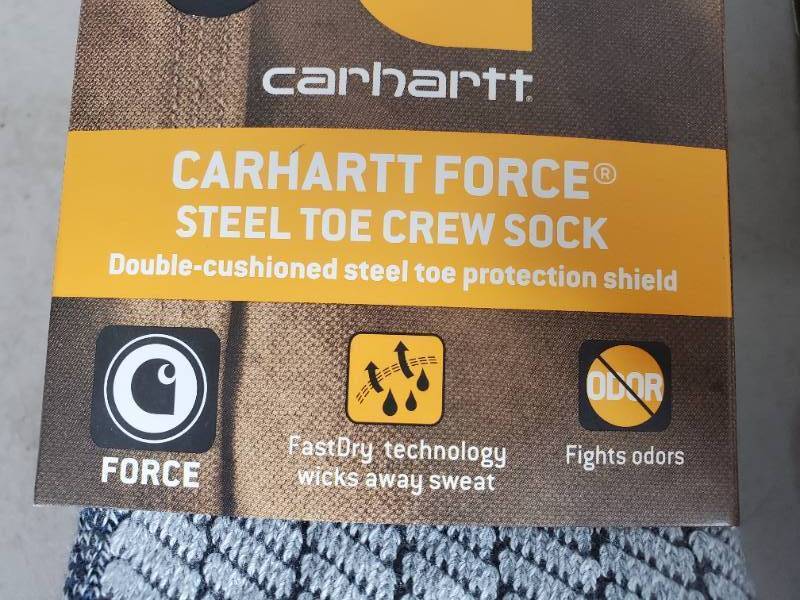 lot 201 image: 4 New Pair of Mens Carhartt Force Steel Toe Work Socks