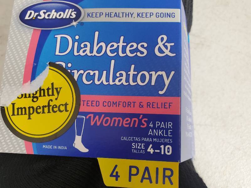 lot 210 image: 4 New Pair of Dr Scholls Womens Diabetic and Circulatory Socks