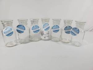 lot 145 image: 7 New Anchor Hocking Apothecary Jars