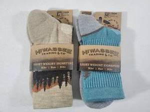 lot 146 image: 2 New Pair of Hiwassee Trading Co Lightweight Merino Wool Signature Socks