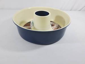 lot 172 image: New Nordic Ware Tube Cake Pan