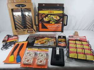 lot 206 image: New BBQ Grilling Items