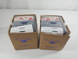 lot 211 image: 2 New Boxed Sets of Dr Scholls Mens Crew Socks