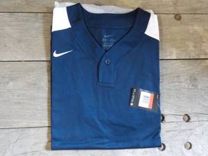 lot 27 image: 8 Nike Navy Blue with White Short S...