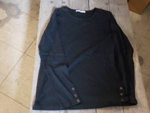 lot 42 image: 9 Brianna Tee Solid Black Long Slee...