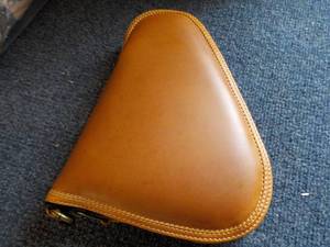 lot 62 image: Canyon Outback Leather Small Pistol...