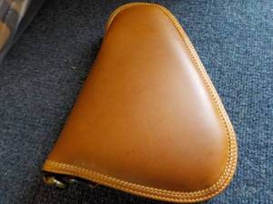 lot 63 image: Canyon Outback Leather Small Pistol...