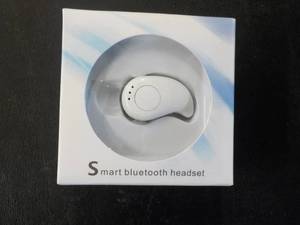 lot 134 image: Smart Bluetooth Headset in White...