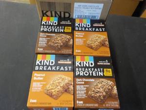 lot 150 image: 32 KIND Breakfast Protein Bars bes...