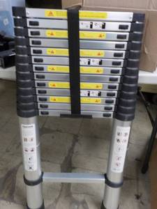 lot 182 image: Adjustable Metal Ladder- untested...
