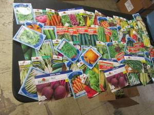 lot 85 image: 75 Packet Garden Seeds...