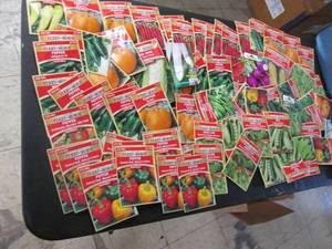 lot 89 image: 75 Packet Garden Seeds...