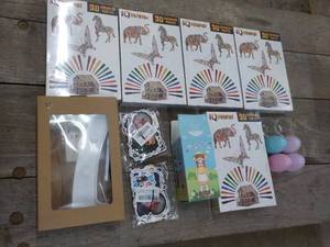 lot 211 image: 5 - 3D Coloring Puzzles and more...
