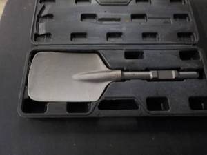lot 236 image: Cast Iron Shovel 17 Long in a Carr...