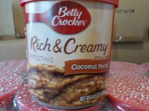 lot 290 image: 2 - 8 paks Betty Crocker Coconut Pe...