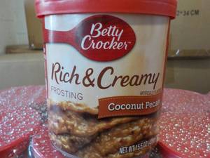 lot 291 image: 2 - 8 paks Betty Crocker Coconut Pe...