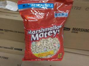 lot 303 image: Case of 12 - 12 oz Bags Malt O Meal...