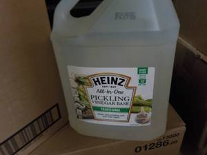 lot 345 image: 4 - 5 Liter Jugs Heinz All in One P...