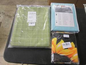 lot 122 image: 3 Tablecloths...