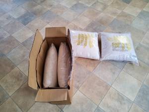 lot 20 image: 4 patio chair cushions
