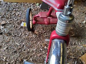lot 28 image: Murry kids trike vintage