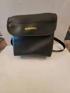 lot 74 image: Bushnell Binoculars 10 x 50 Wide Angle 341 ft. at 1000 yards