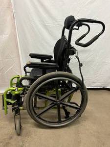lot 24 image: Kids Quickie 2 Special Edition Wheelchair
