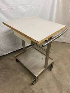 lot 27 image: Scale-Tronix Mobile Utility Tool Desk Table