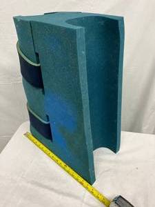 lot 37 image: Foam Traction Splint