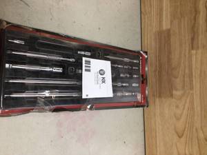Husky Accessory Set (19-Piece) Open box