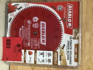 lot 23 image: DIABLO 10 in. x 90-Tooth Ultimate Polished Finish Circular Saw Blade