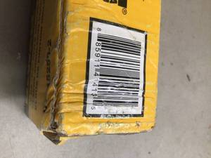 lot 63 image: DEWALT 2-12 in. x 15-Gauge Angled Finish Nails (2500-Pieces) Open box