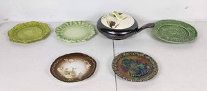 Collection of 5 Vintage Plates and a Bowl Holland Mold, Bordallo Pinheiro, Fenton, and Austria