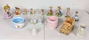Vintage Collection of 17 Pieces of Lefton China Figurines