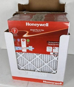 Lot of 12 NEW Honeywell FPR7 Allergen Plus Air Filters 18 x 25 x 1