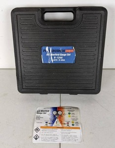 Pittsburgh R134A AC Manifold Gauge Set