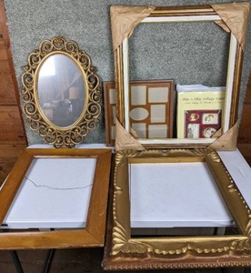 lot 82 image: Assorted Picture Frames and Wall Mirror