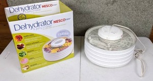 lot 13 image: Nesco Dehydrator and Jerky Maker
