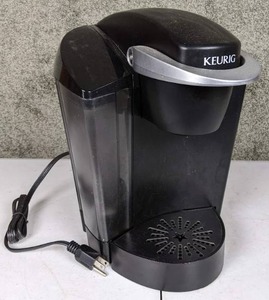 lot 18 image: Keurig Single Cup Brewing System Coffee Maker