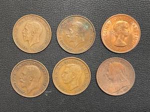 lot 17 image: Lot of 6 Pennies from UK