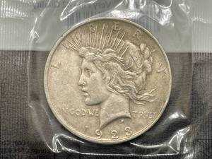 lot 29 image: 1923-D Peace Dollar Very Fine